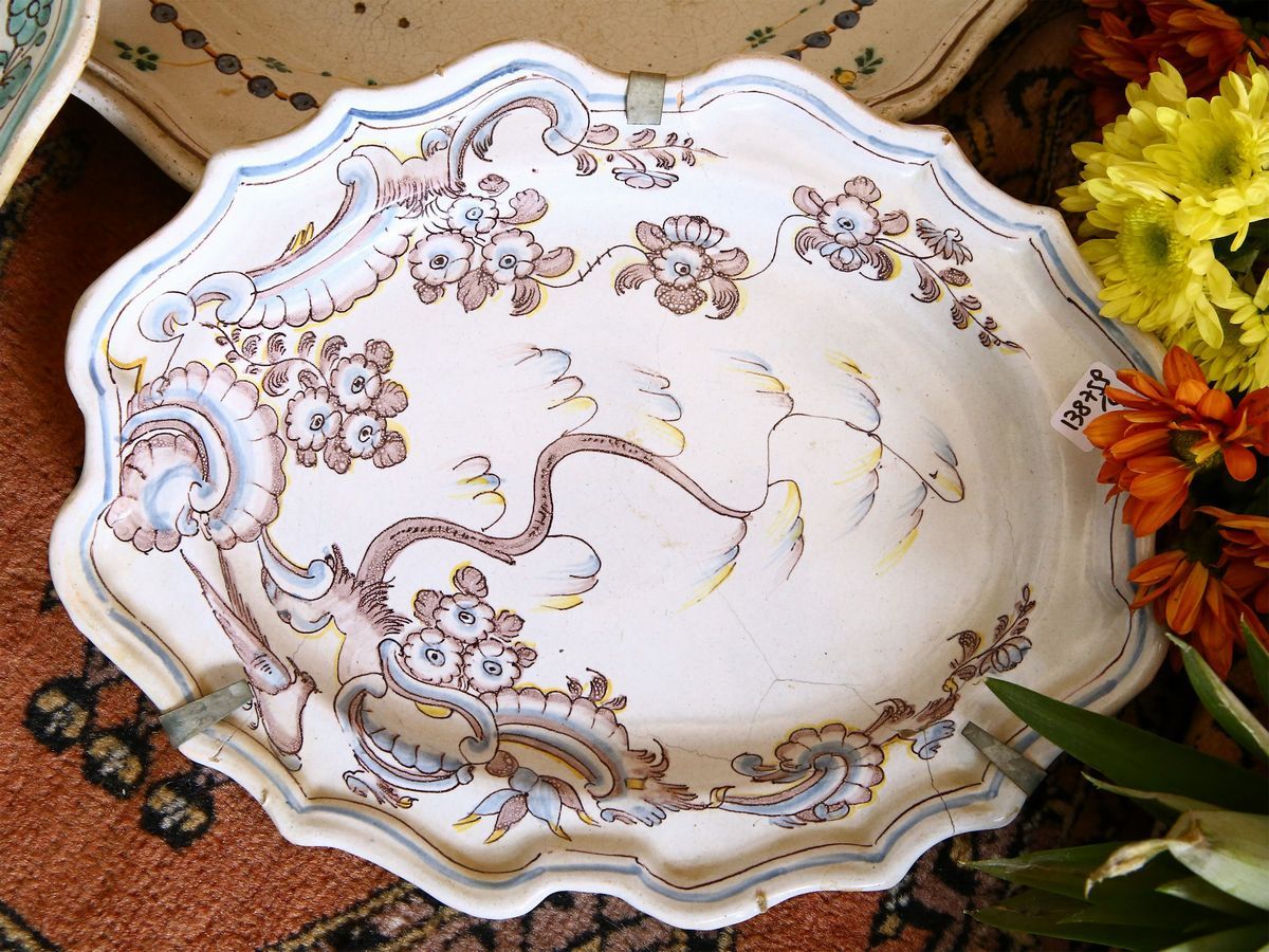Lotto di Piatti in Maiolica