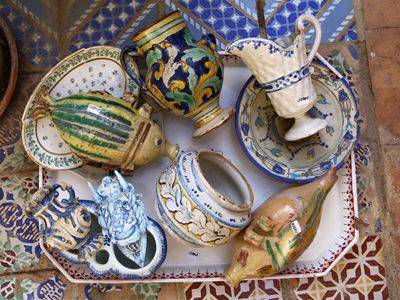 Miscellanea di Curiosità D'epoca in Maiolica
