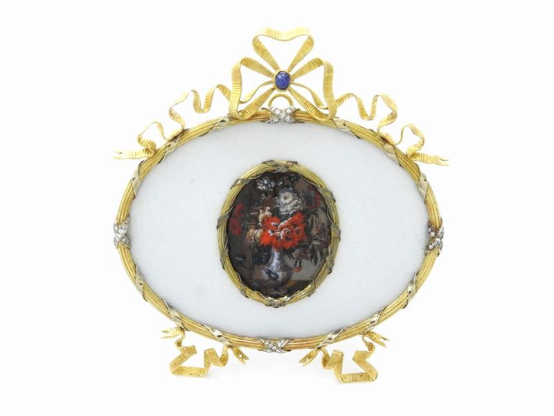 Portaritratti da Tavolo in Oro Giallo, Argento, Smalti, Diamanti e Miniatura Centrale