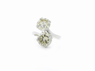 Anello Contrariè in Oro Bianco con Diamanti Cape Color