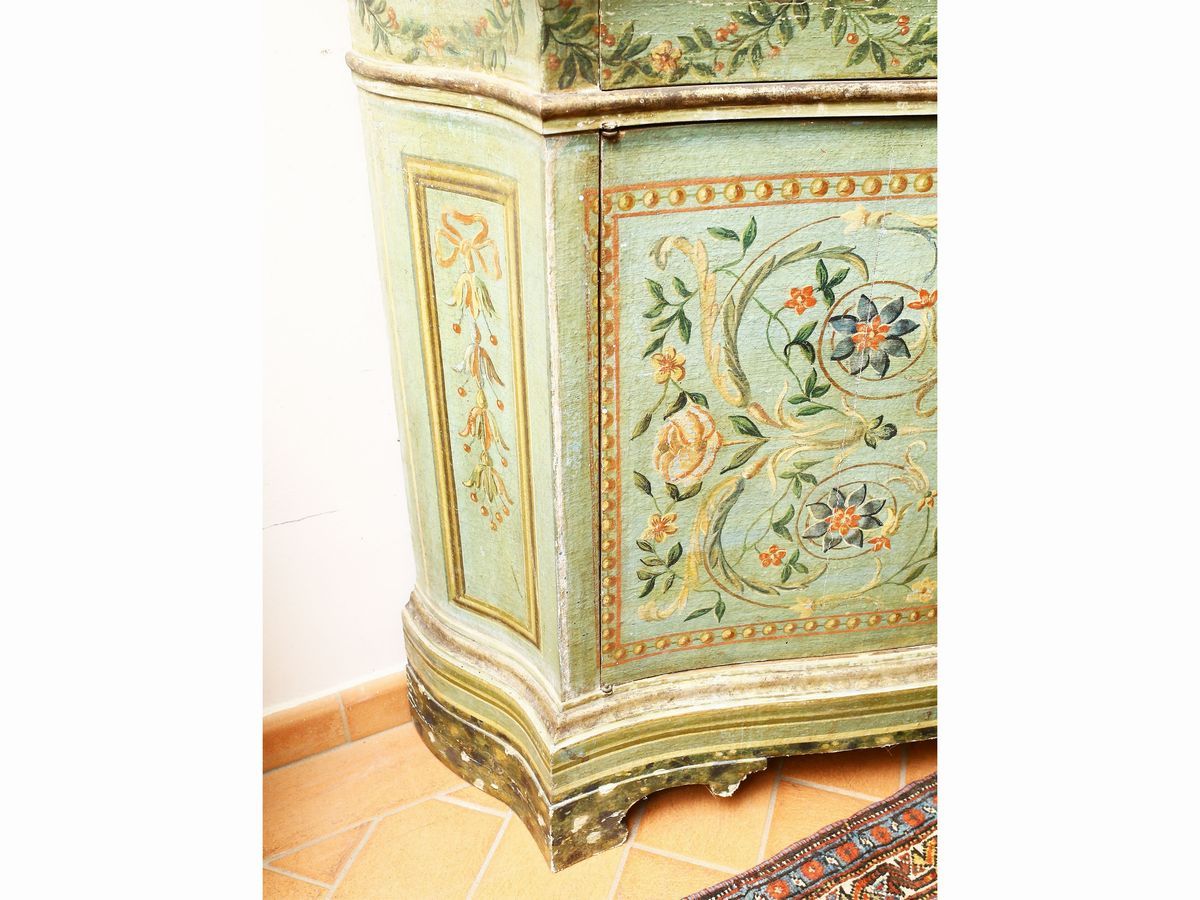Credenza in Legno Laccato