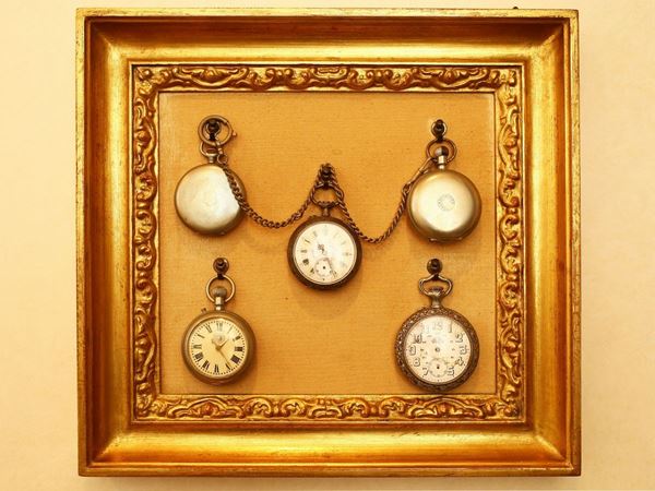 Collezione di cinque orologi da tasca  - Asta Arredi , argenti, dipinti e curiosità d'epoca in parte provenienti da Villa Mannelli - Maison Bibelot - Casa d'Aste Firenze - Milano