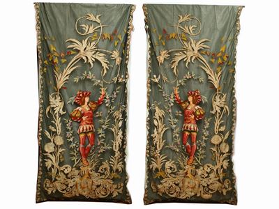 Coppia di Tende in Tulle Ricamato e Seta Verde