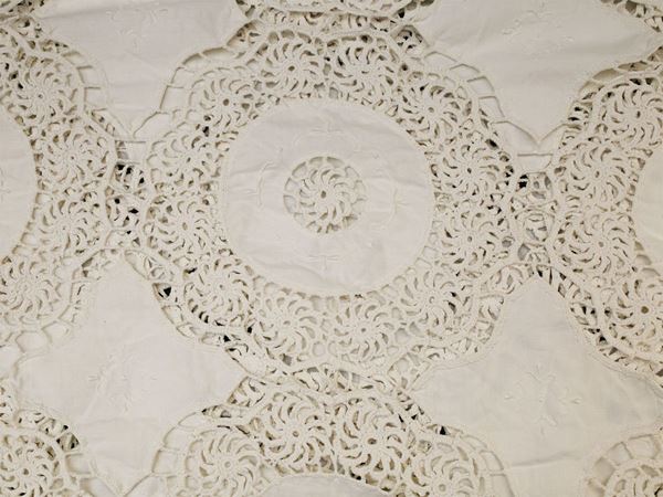 White linen and cotton tablecloth