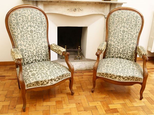 Pair of armchairs in walnut  (second half of the 19th century)  - Auction Furniture, silvers, paintings and antique curiosities partly from Villa Mannelli - Maison Bibelot - Casa d'Aste Firenze - Milano