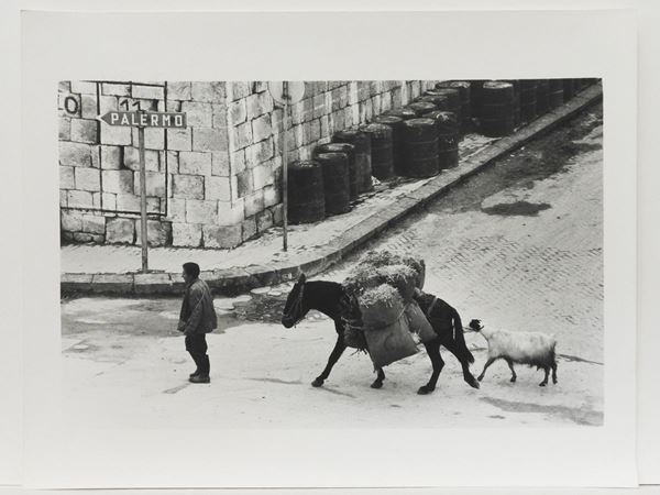 Fausto Giaccone : Santa Caterina Villarmosa, 1977  - Auction Images of Sicily from the d'Agata Studio and other collections - Maison Bibelot - Casa d'Aste Firenze - Milano