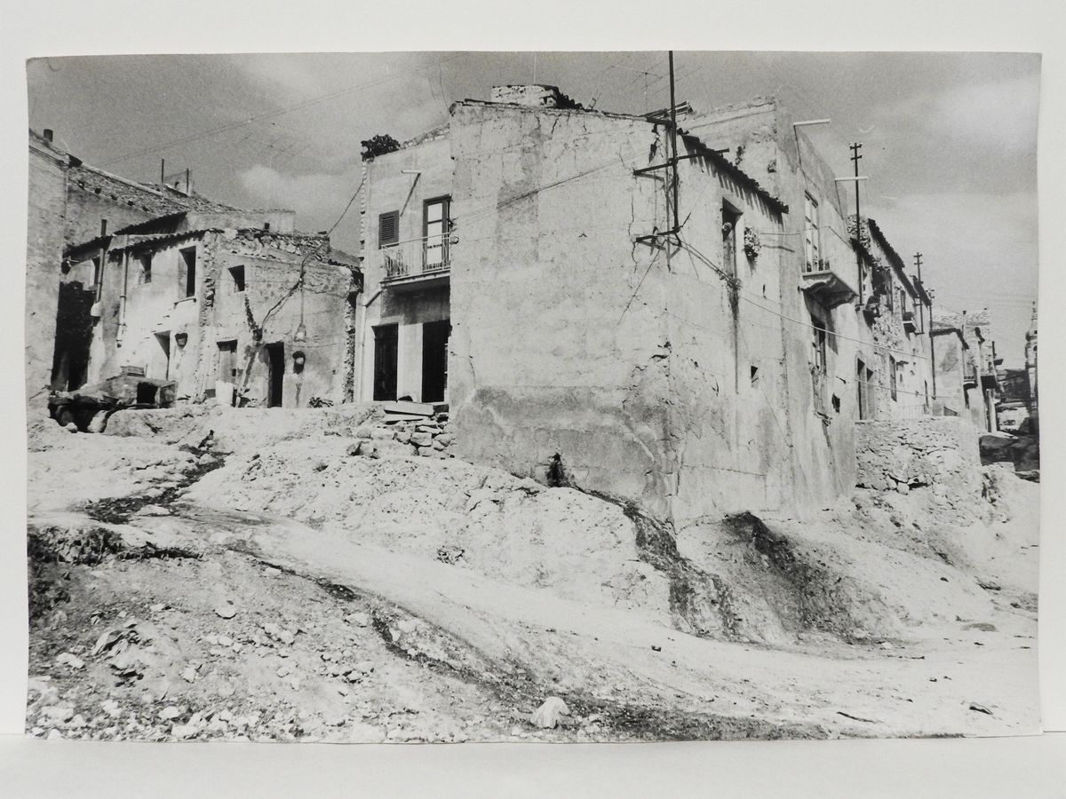 Mario Massai - Palma di Montechiaro Stradine Sicilliane, 1970