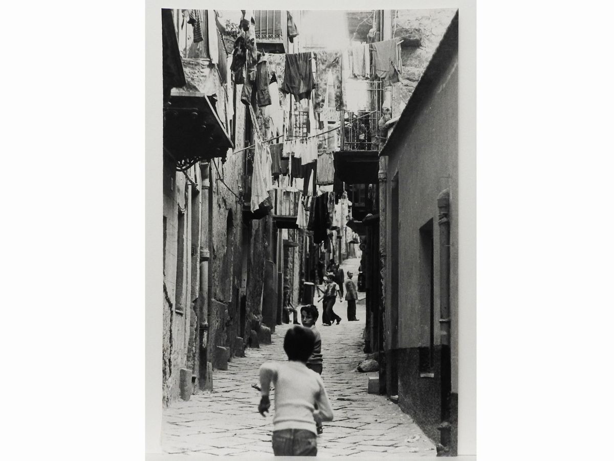 A Delcanale - Caltanissetta Bambini per Strada, 1977