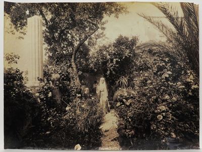 Taormina Giovane Arabo nel Giardino di Casa Gloeden, 1910 Circa