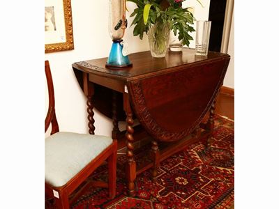 Tavolo a Bandelle in Rovere
