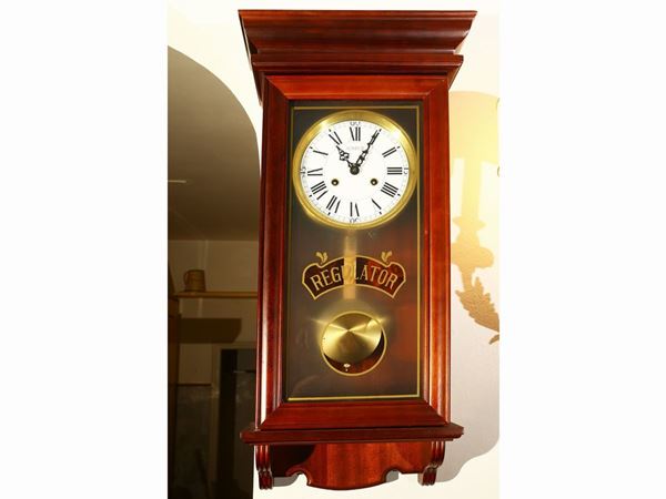Wall-mounted 'Regulator' pendulum clock  (20th century)  - Auction Furniture and Paintings from the Piero Quaglia Foundation - Maison Bibelot - Casa d'Aste Firenze - Milano