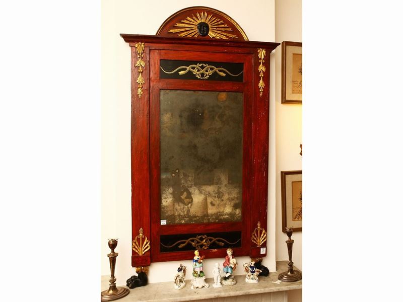 Caminiera in Legno Laccato