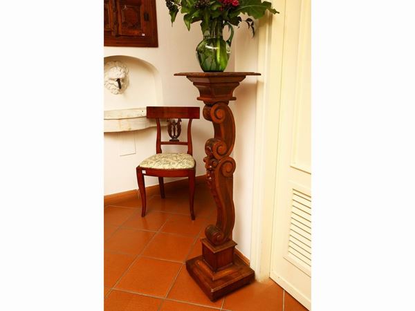Pot holder column in walnut  (late 19th century)  - Auction Furniture and Paintings from the Piero Quaglia Foundation - Maison Bibelot - Casa d'Aste Firenze - Milano