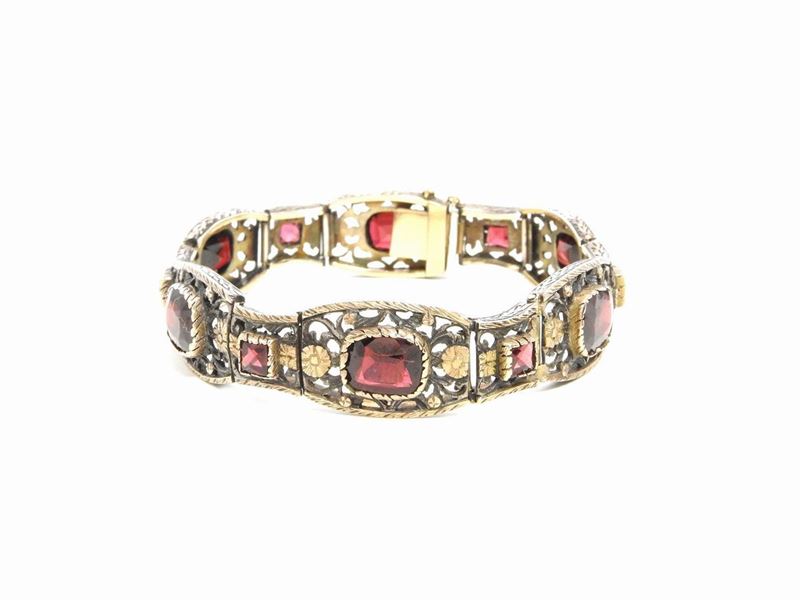 Bracciale in Oro Rosa e Argento con Granati