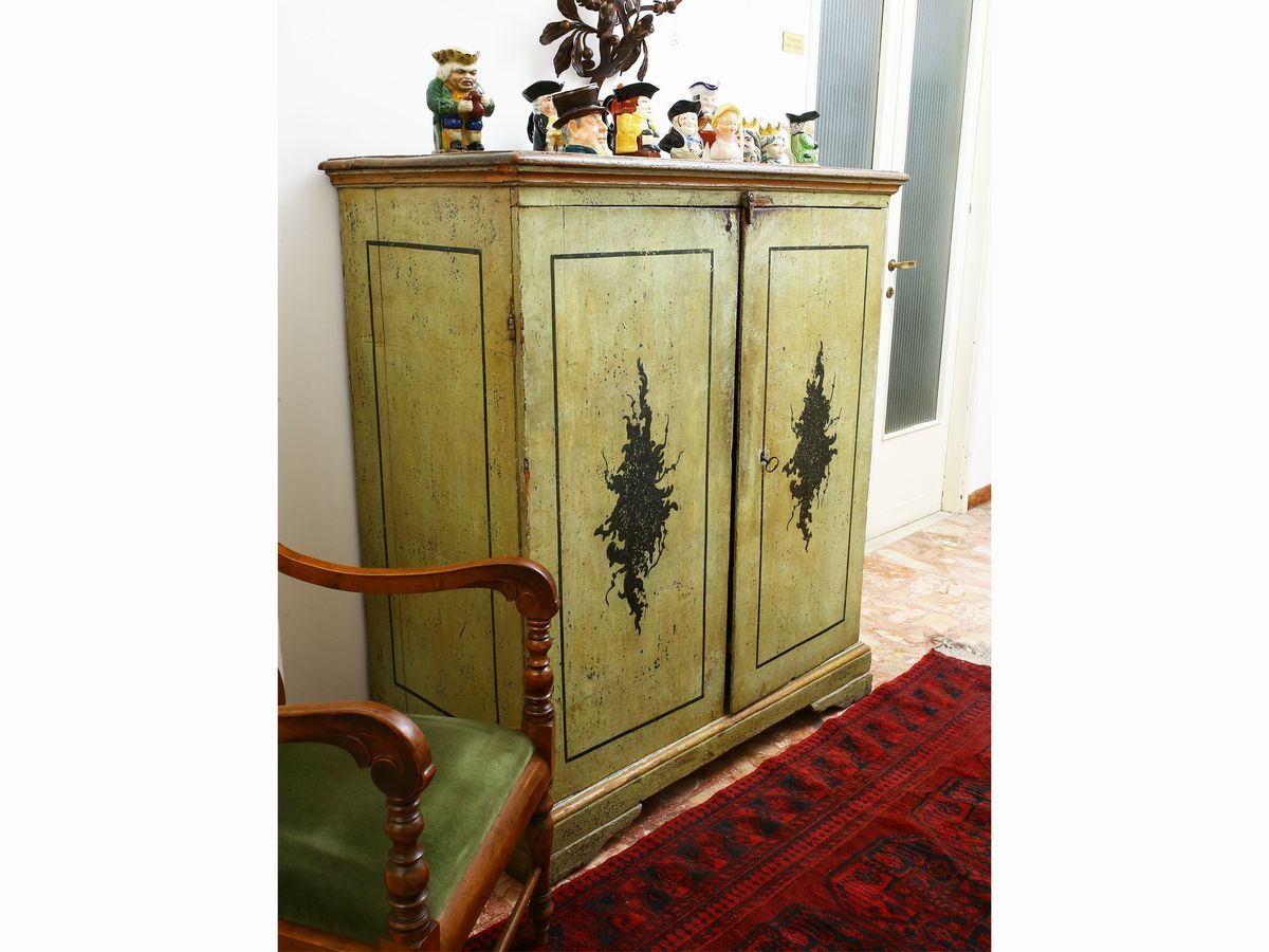 Armadietto in Legno Laccato