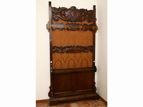 Walnut coat hanger  (early 20th century)  - Auction Furniture and Paintings from the Piero Quaglia Foundation - Maison Bibelot - Casa d'Aste Firenze - Milano