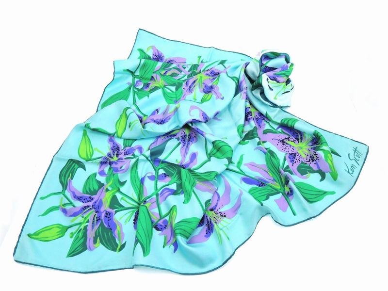 Foulard in Seta a Stampa Floreale, Ken Scott