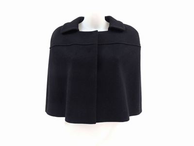 Mantellina in Lana Nera, Prada