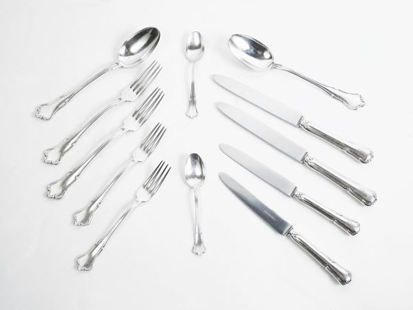Silver cutlery set for two people  - Auction Furniture, silvers, paintings and antique curiosities partly from Villa Mannelli - Maison Bibelot - Casa d'Aste Firenze - Milano