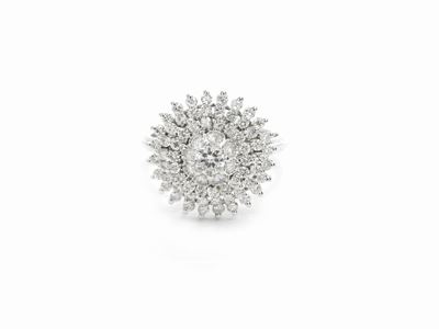 Anello in Oro Bianco con Diamanti