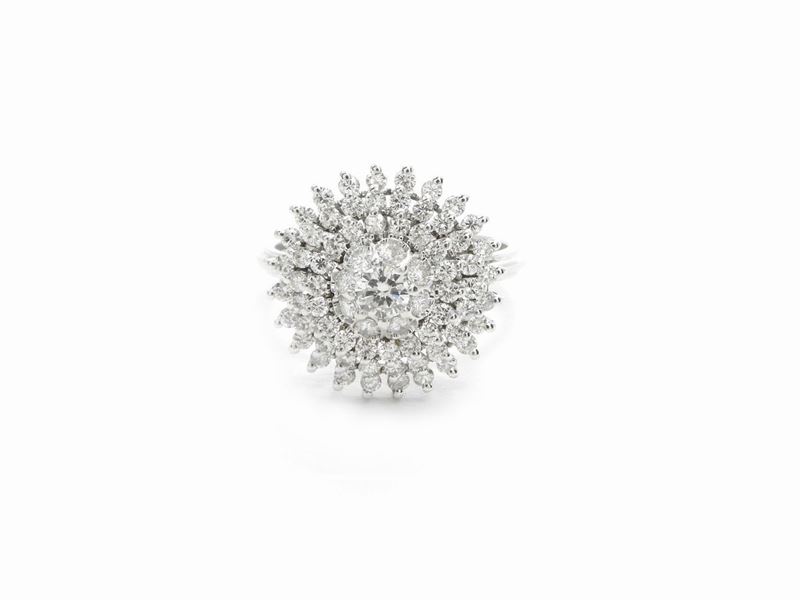 Anello in Oro Bianco con Diamanti