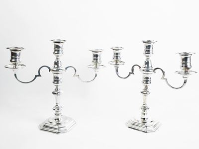Coppia di Candelabri in Argento