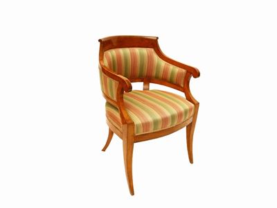 Poltroncina a Pozzetto in Mogano