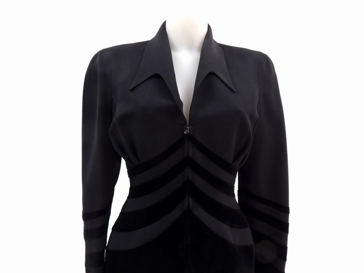 Tailleur in Lana e Velluto Nero, Thierry Mugler Paris