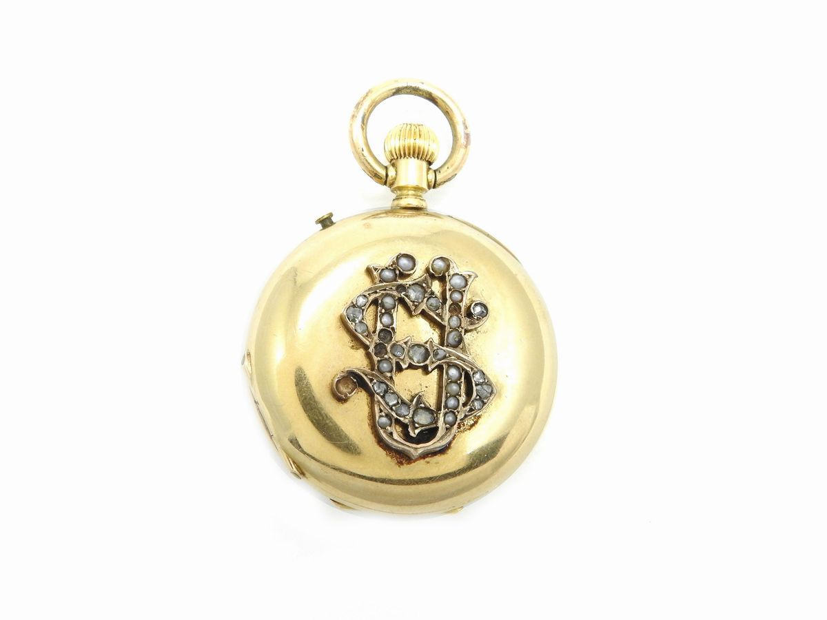 Orologio da Taschino Eugene Bornard in Oro Giallo con Diamanti, Microperle e Smalti Neri