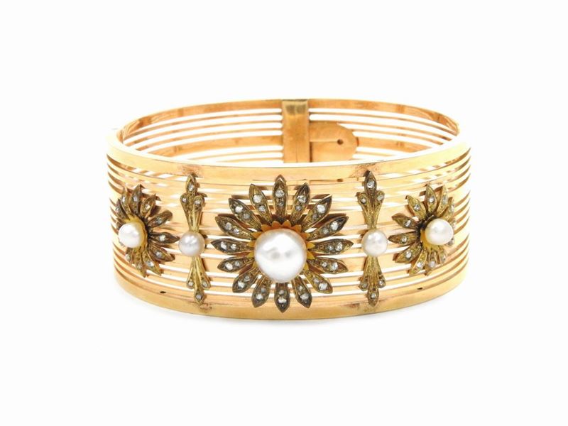 Bracciale Rigido in Oro Rosa con Diamanti e Perle