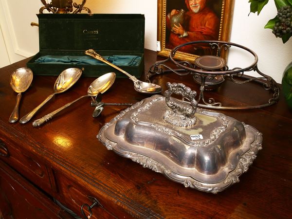Vintage curiosity in silver metal for the table  - Auction Furniture and Paintings from the Piero Quaglia Foundation - Maison Bibelot - Casa d'Aste Firenze - Milano