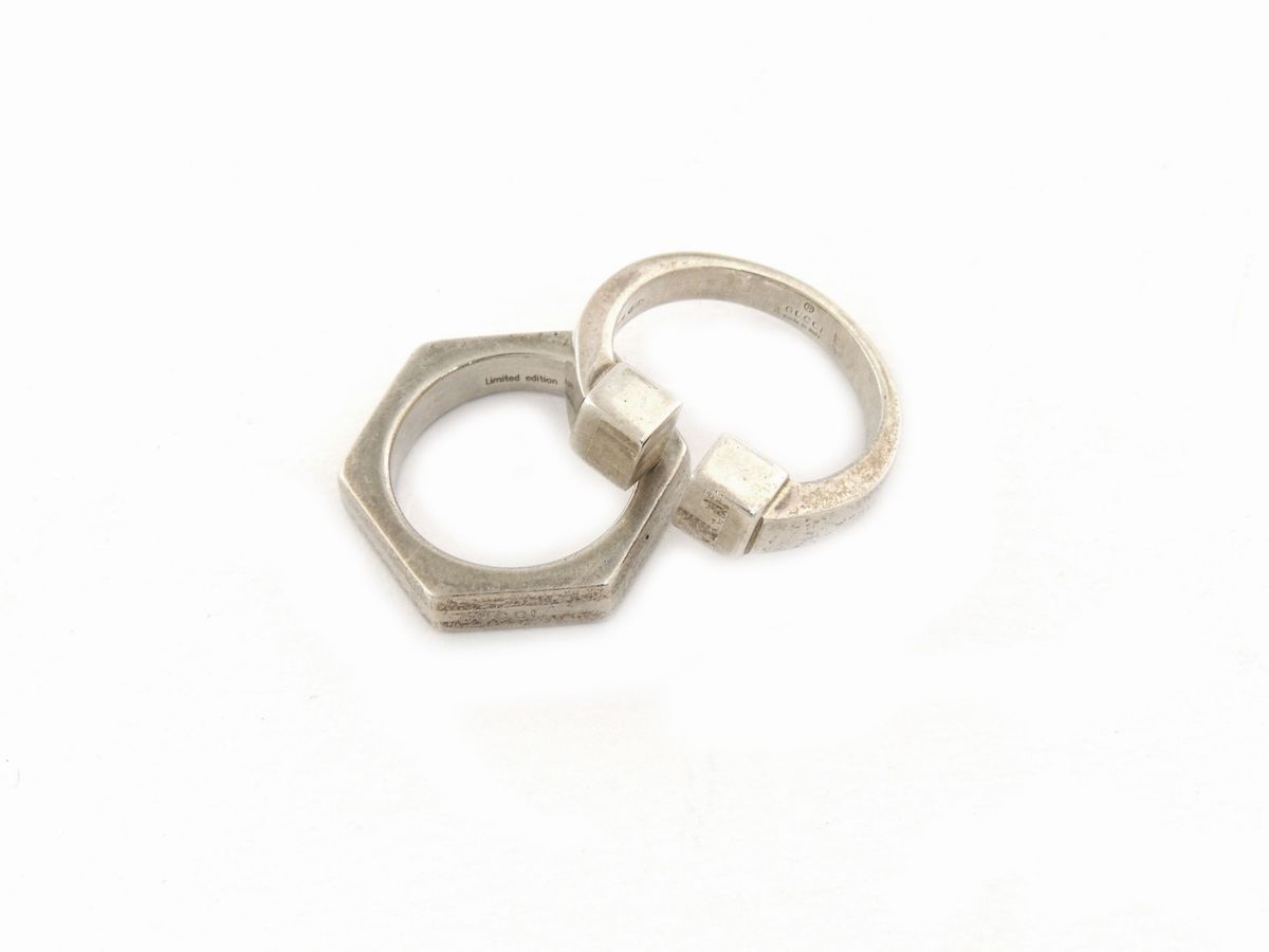 Due Anelli in Argento, Gucci