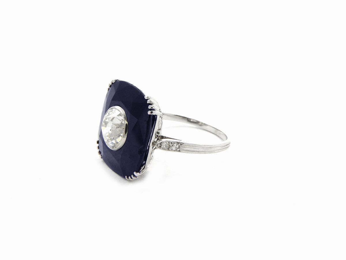 Anello in Oro Bianco con Diamante e Zaffiro