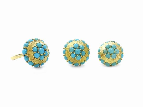 Yellow gold demi parure ring and earrings with turquoise