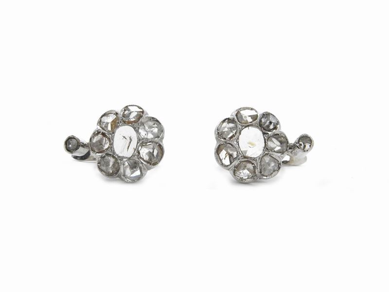 Orecchini in Oro Bianco con Diamanti