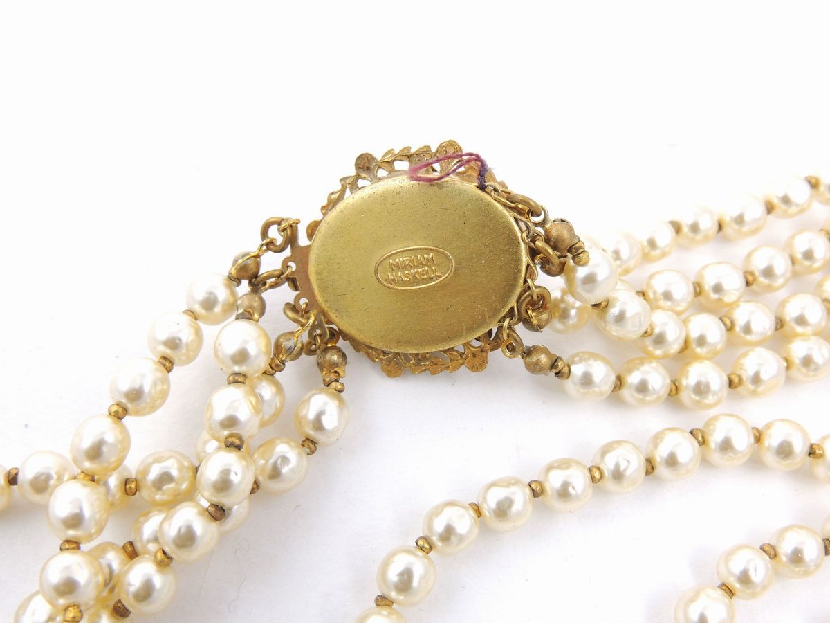 Collana Multifilo in Perle Barocche Simulate e Metallo Dorato, Miriam Haskell