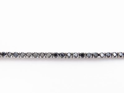 Bracciale Tennis in Oro Bianco con Diamanti Neri
