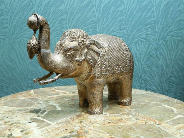 Elephant in silver