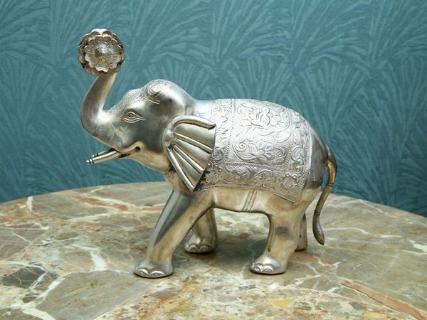 Elefante in argento