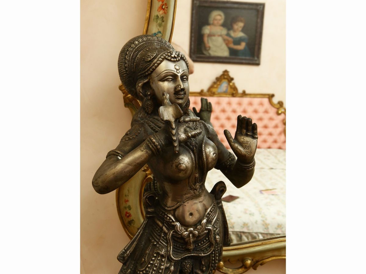 Grande Scultura in Metallo
