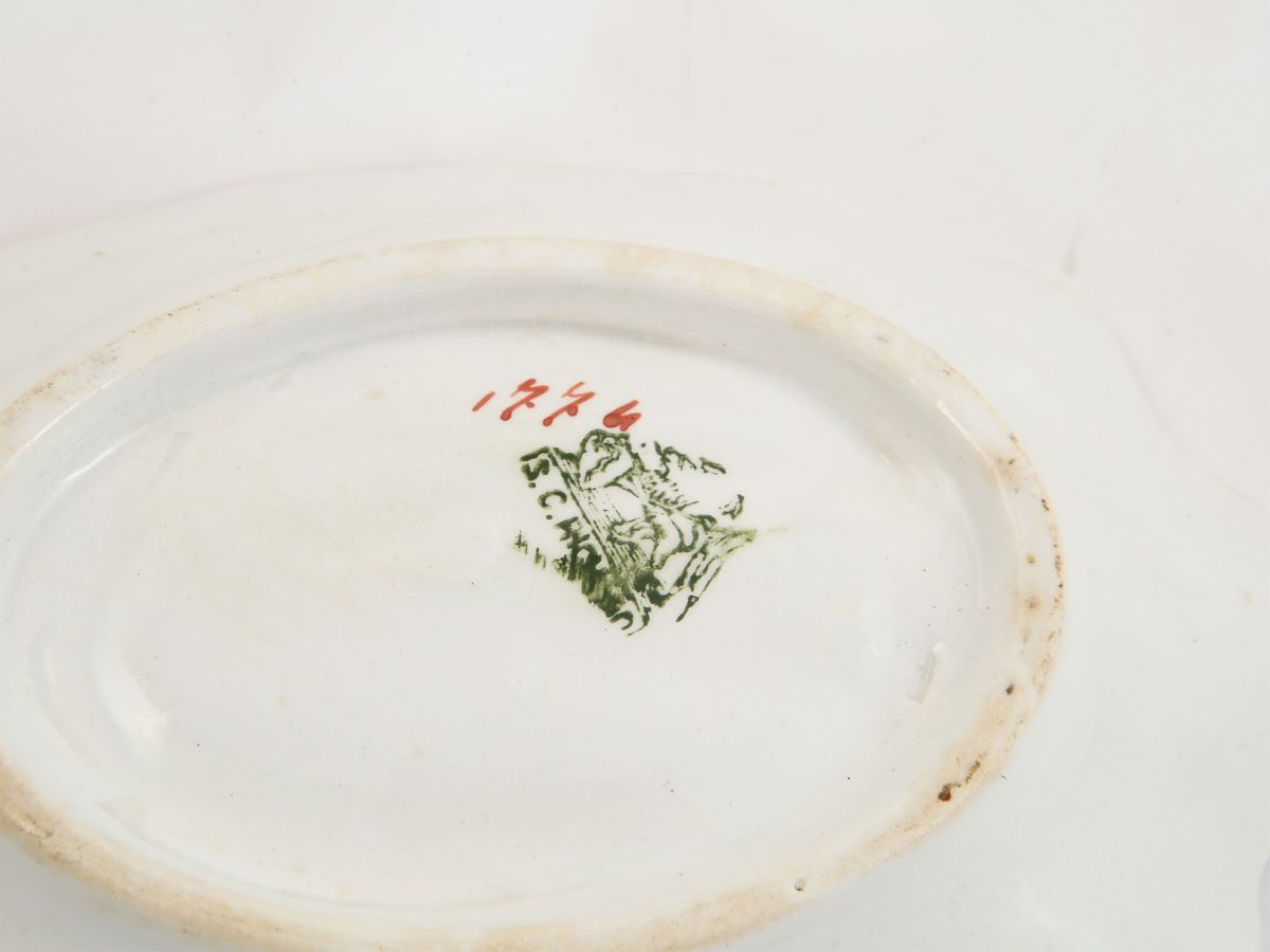 Lotto di Accessori D'epoca per la Tavola in Terraglia, Società Ceramica Richard