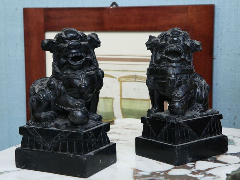 Coppia di Cani di Foo in Marmo Nero