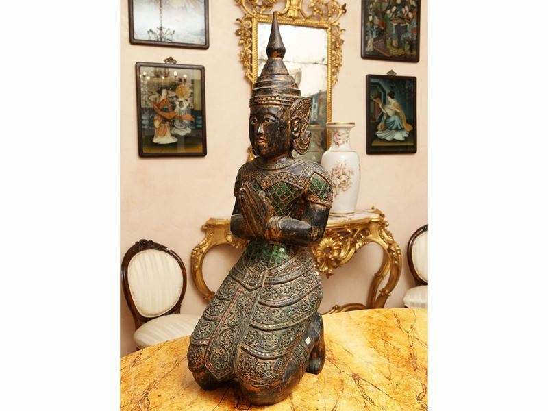 Grande Scultura in Legno