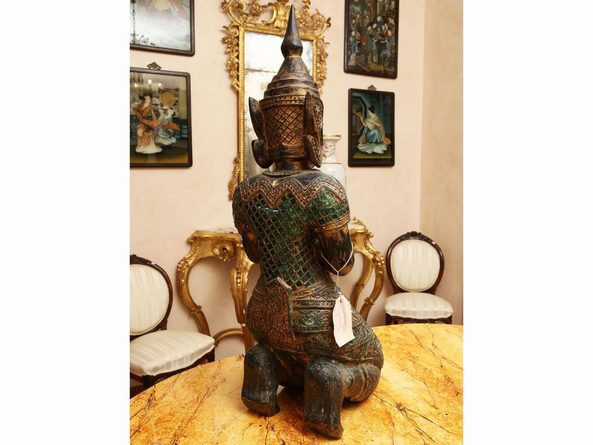 Grande Scultura in Legno