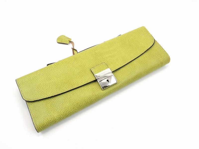 Porta Documenti Pieghevole in Pelle Verde Pistacchio, Marinella