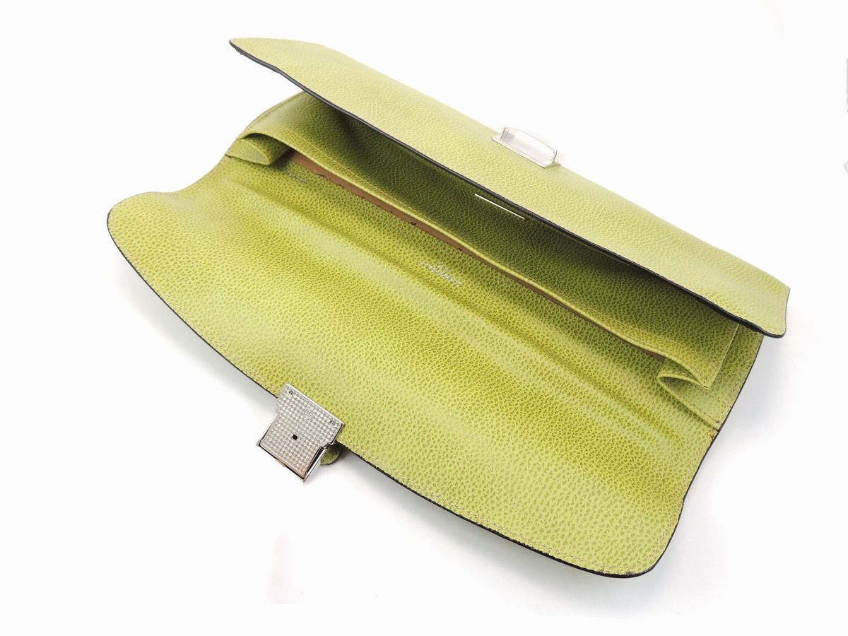 Porta Documenti Pieghevole in Pelle Verde Pistacchio, Marinella