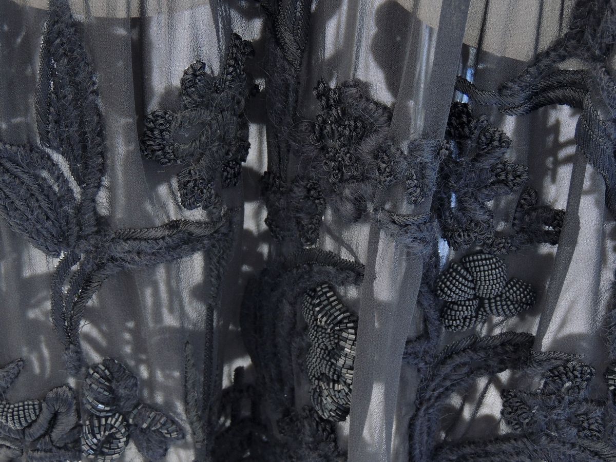 Gonna in Organza Ricamata con Perline e Fiori in Lana, Dries Van Noten