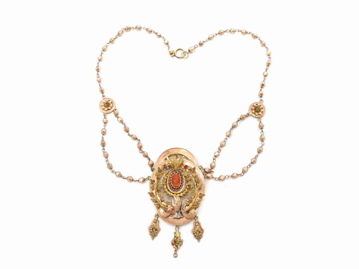 Demi Parure Borbonica Collana e Spilla in Oro Rosa e Giallo a Basso Titolo, Cammei in Corallo Ros...