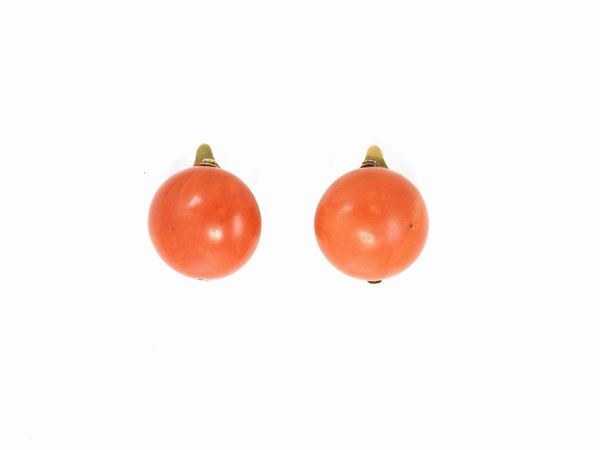 Yellow gold earrings with red corals  (Late 19th century)  - Auction Antique jewelry and watches - Maison Bibelot - Casa d'Aste Firenze - Milano