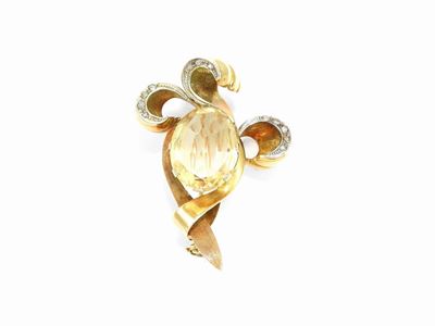 Spilla in Oro Bianco e Giallo con Diamanti e Quarzo Citrino
